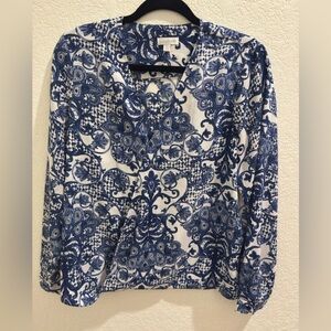 Charming Charlie Blue and White Patterned Women's Top